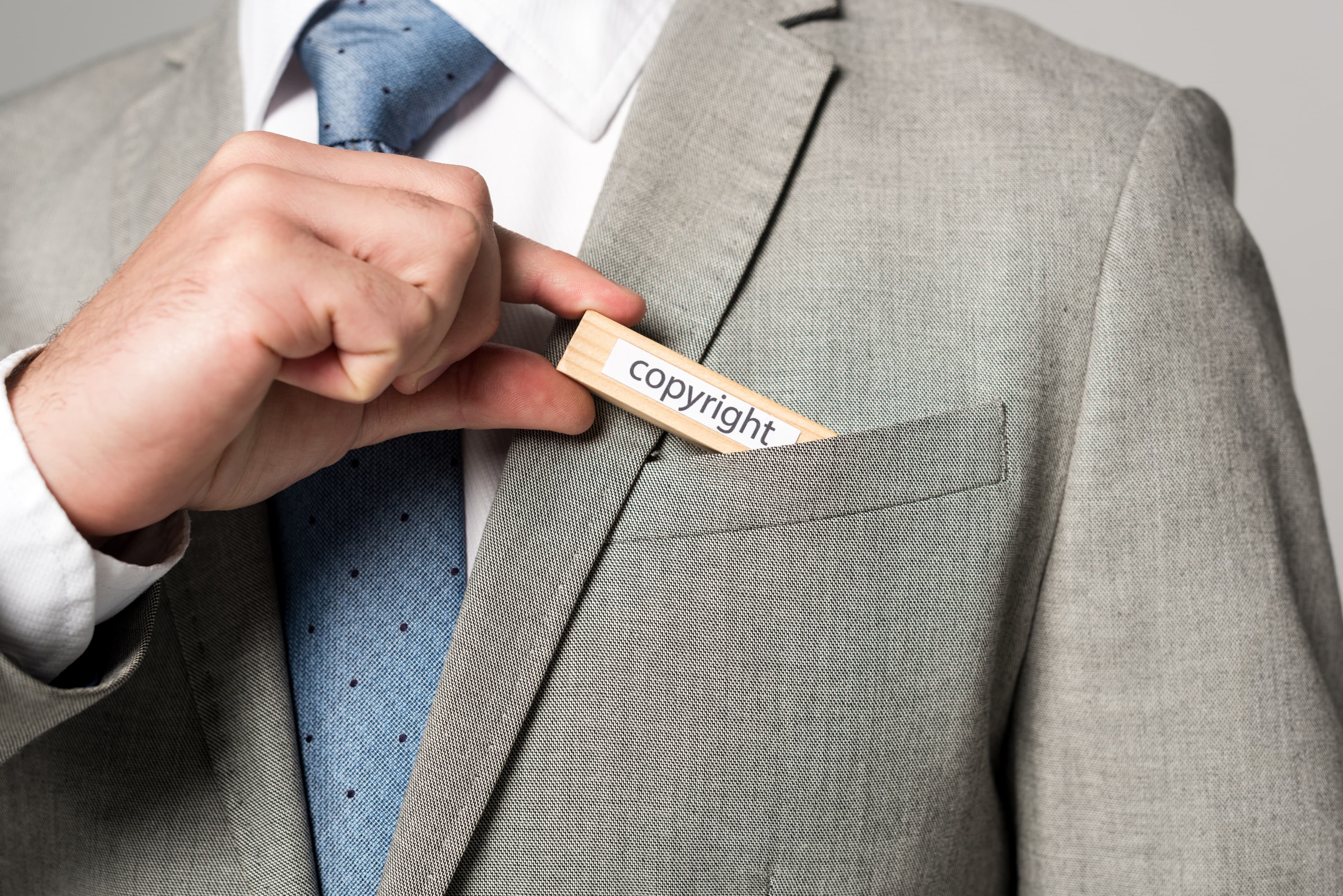 Gestión de riesgos legales.